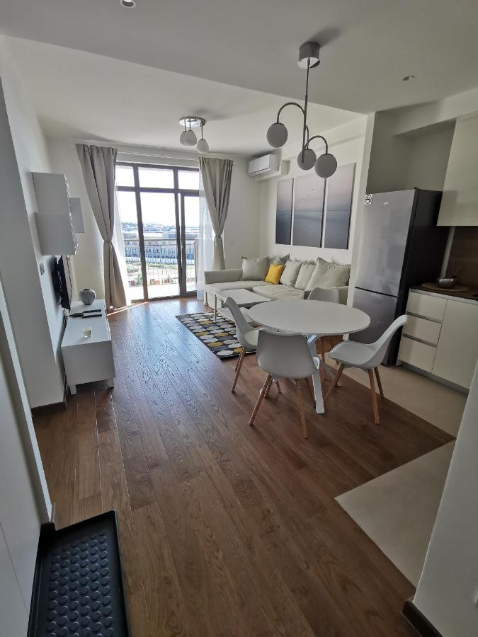Ferienwohnung Beograd Na Vodi -Belgrade Waterfront BW Sajmiste Exterior foto
